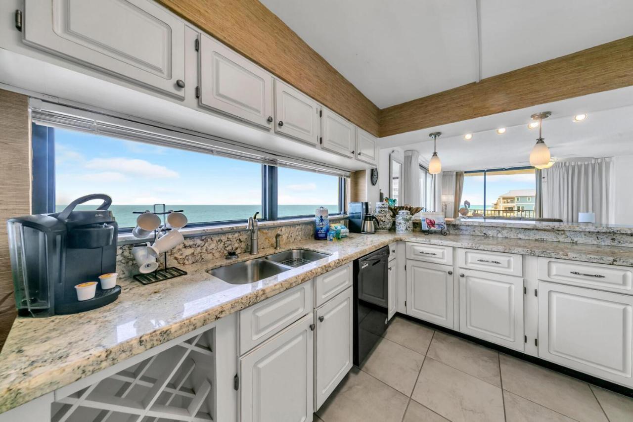 דסטין Mainsail 131 - Beachfront 2Br With Free Seasonal Beach Service מראה חיצוני תמונה